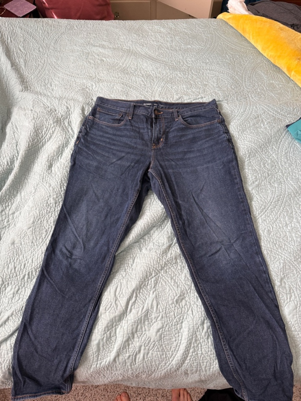 Old Navy Men’s Athletic Straight Dark Denim Jeans